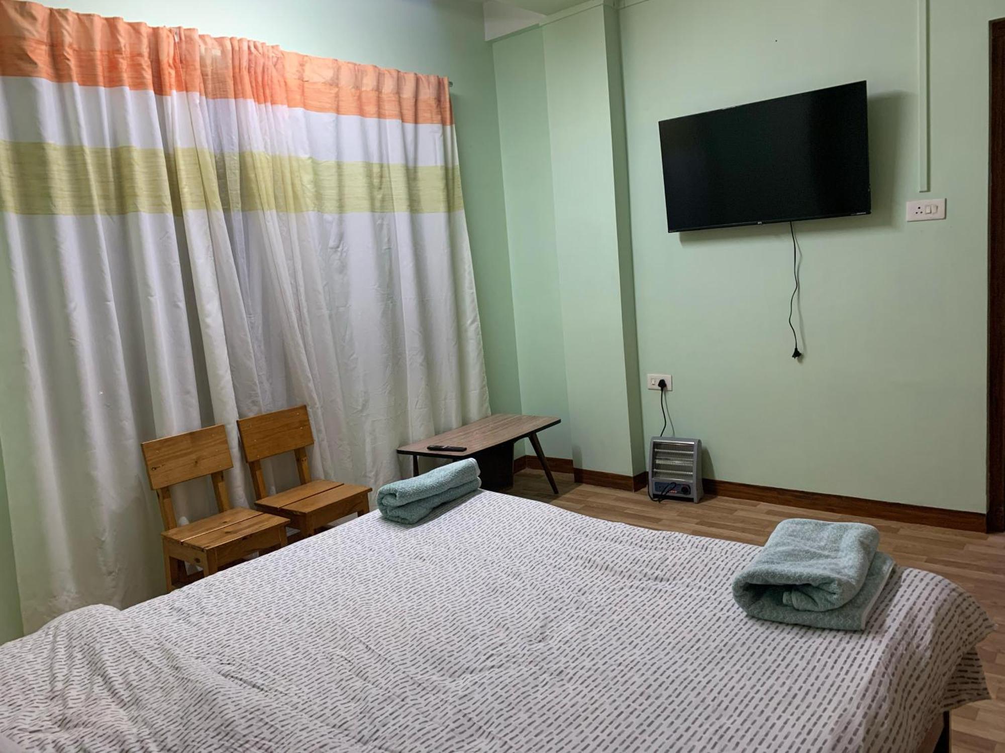 שילונג Cafe Sola Bnb חדר תמונה